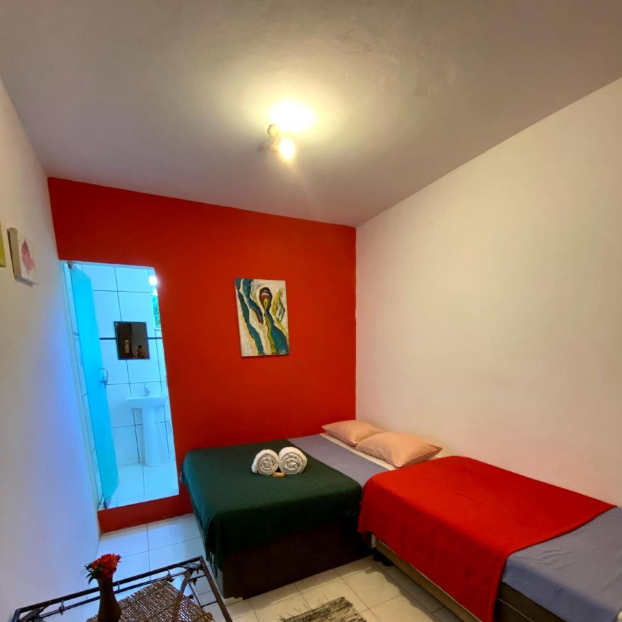 La Casita Hostel Pf Praia do Forte Kültér fotó