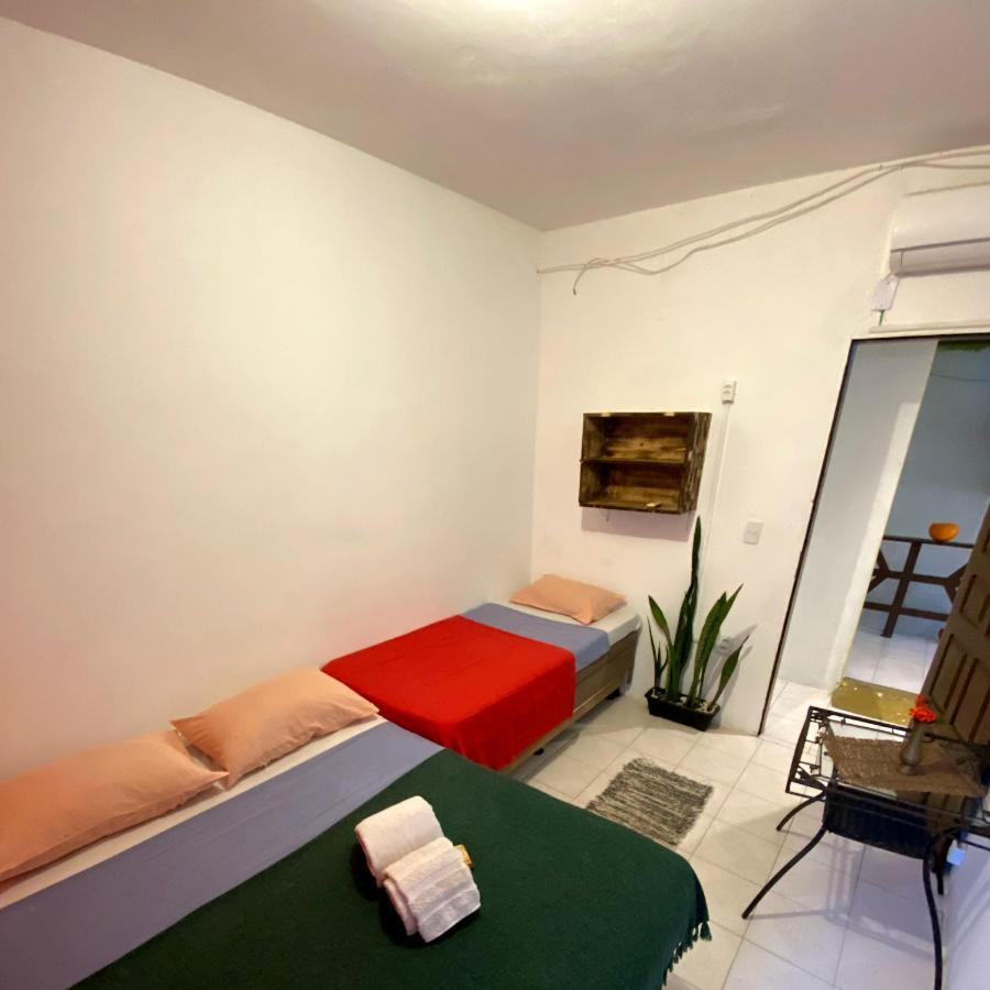 La Casita Hostel Pf Praia do Forte Kültér fotó